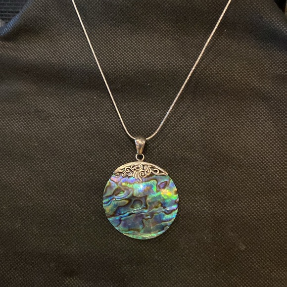Sterling Silver Abalone Shell Necklace - Picture 1 of 3